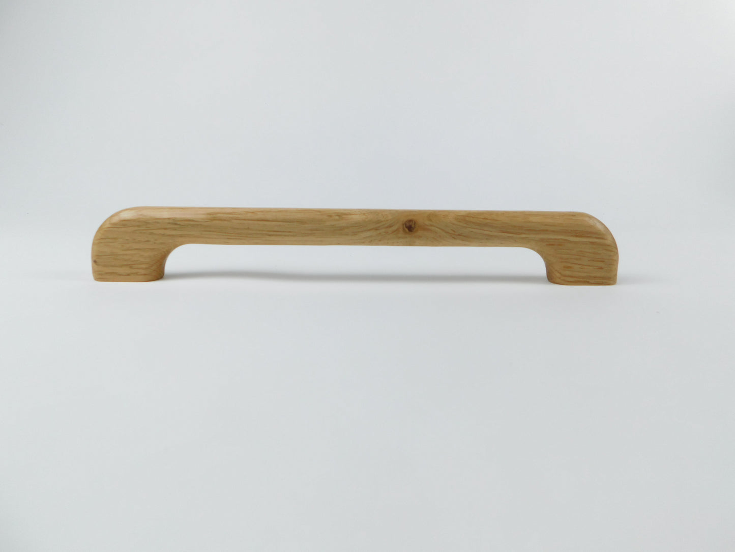 Curved Oak Refrigerator Handle – Minimalist Wooden Appliance Hardware