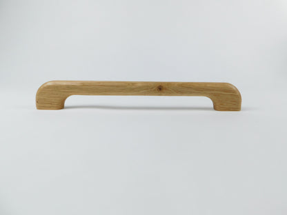 Curved Oak Refrigerator Handle – Minimalist Wooden Appliance Hardware
