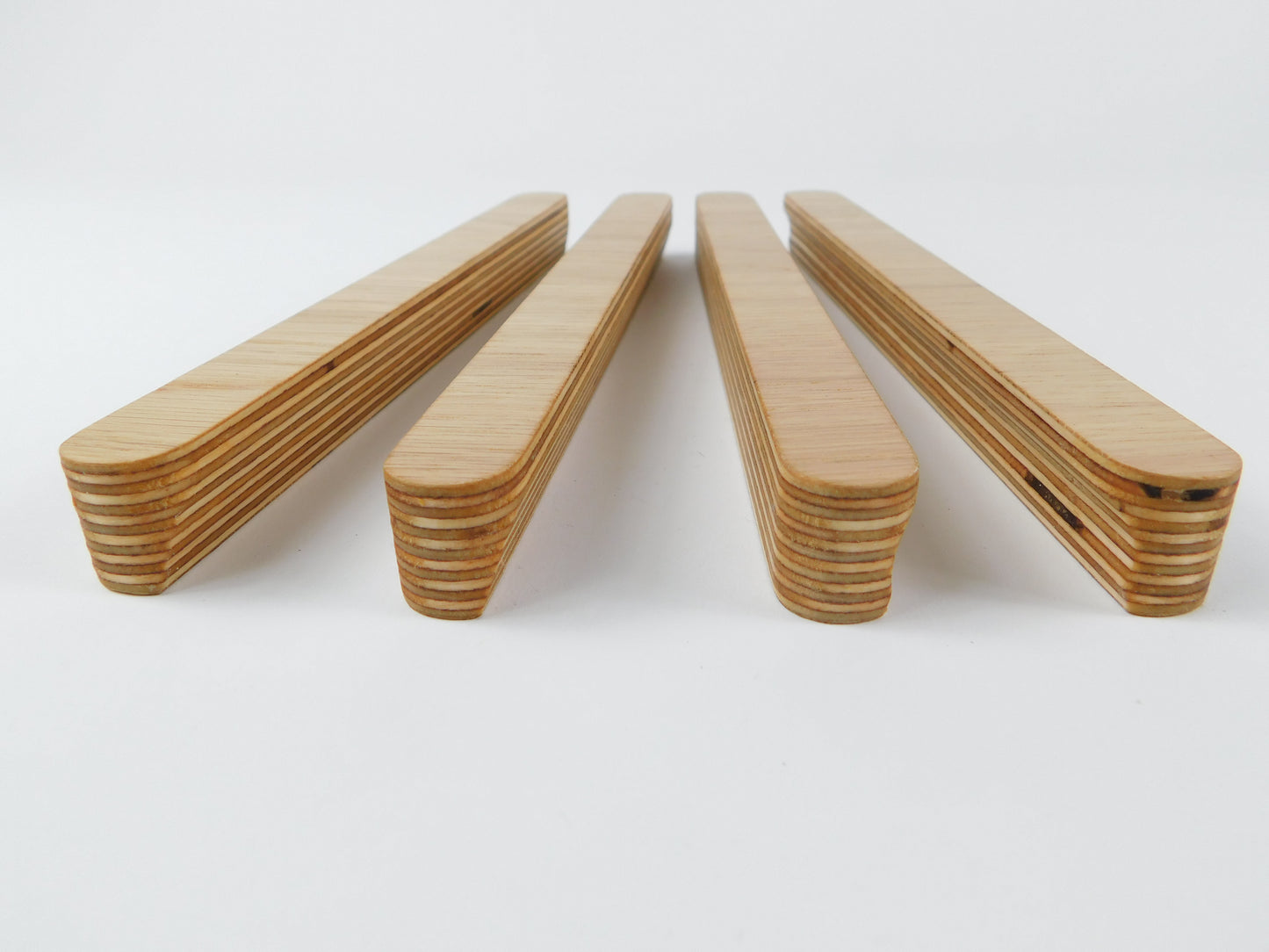 Cross Grain Oak Veneer Handles – Modern Cabinet Pulls | Midray