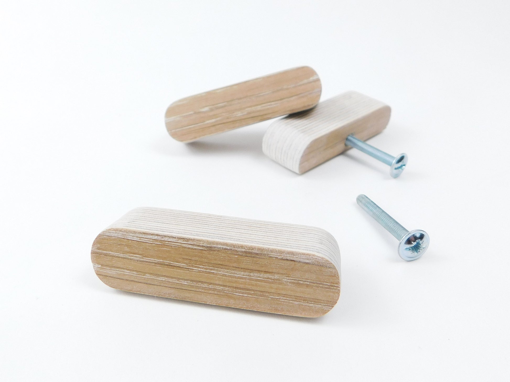 Beautiful grained White oak knobs 